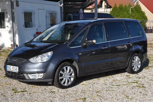 Ford Galaxy 2.0TDCi 103kW 7.míst