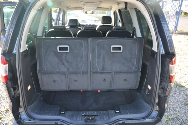 Ford Galaxy 2.0TDCi 103kW 7.míst - foto 10