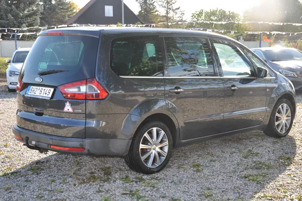 Ford Galaxy 2.0TDCi 103kW 7.míst - foto 3