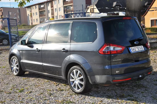 Ford Galaxy 2.0TDCi 103kW 7.míst - foto 4