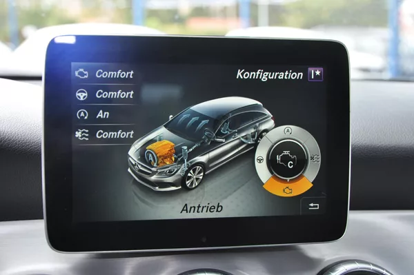 Mercedes-Benz CLA 180 90kW AMG - line - foto 20