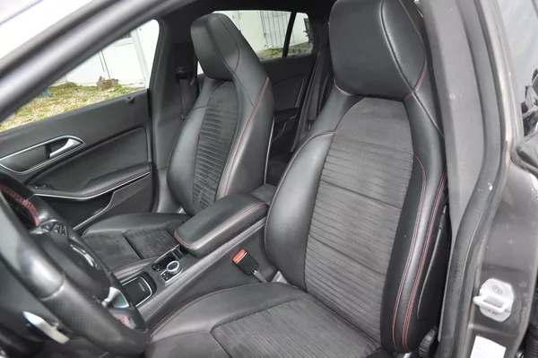 Mercedes-Benz CLA 180 90kW AMG - line - foto 7