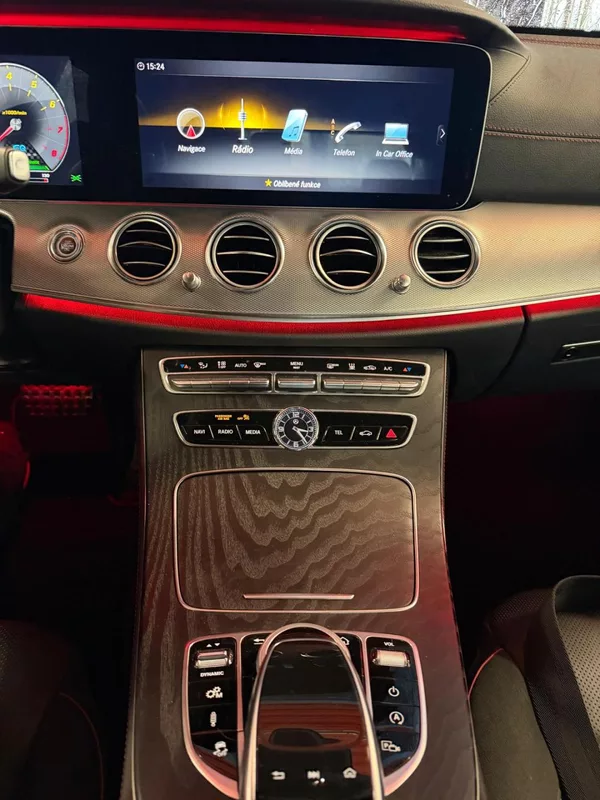 Mercedes-Benz Třídy E E 53 AMG 4matic 320kW - foto 16