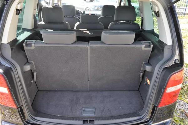Volkswagen Touran 2.0TDi 100kW 7.míst Highline - foto 9
