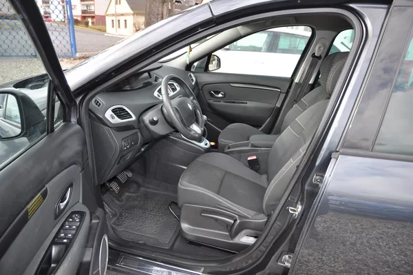 Renault Scénic 1.6i 16V 81kW - foto 6