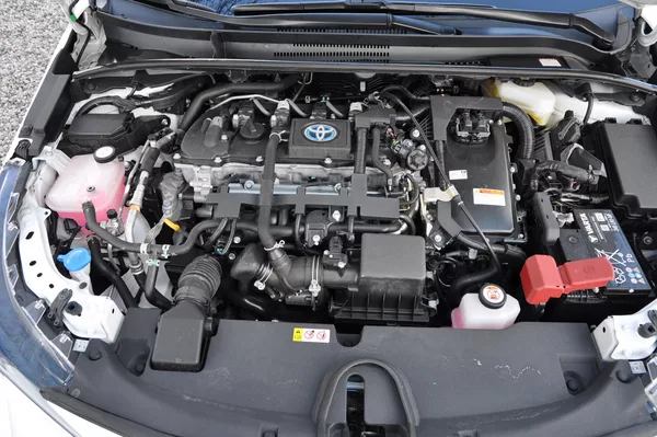 Toyota Corolla 1.8 Hybrid 72kW KOMBI - foto 9