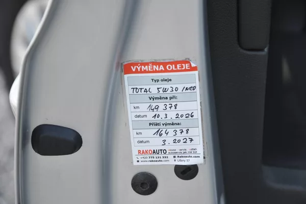 Volkswagen Golf VI 1.6TDi 66kW Trendline - foto 11