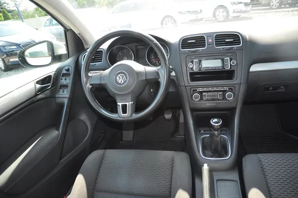 Volkswagen Golf VI 1.6TDi 66kW Trendline - foto 5