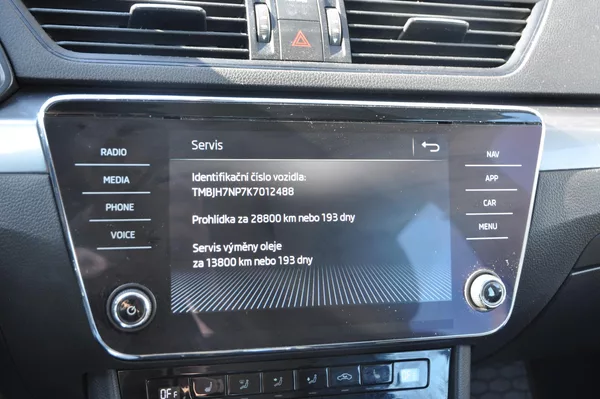 Škoda Superb III 2.0TDi 110kW KOMBI - foto 18