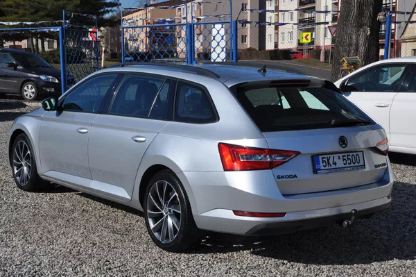 Škoda Superb III 2.0TDi 110kW KOMBI - foto 4
