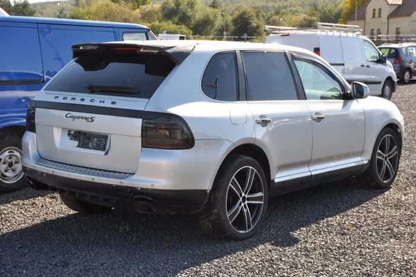 Porsche Cayenne 4.5i V8 250kW - foto 3