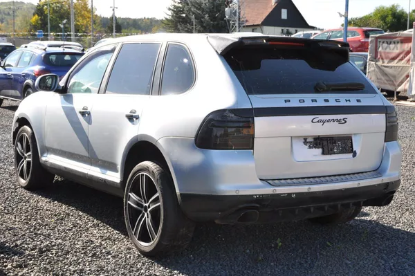 Porsche Cayenne 4.5i V8 250kW - foto 4