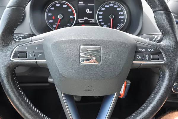 Seat Ibiza 1.2TSi 66kW KOMBI Style CONNEC - foto 10