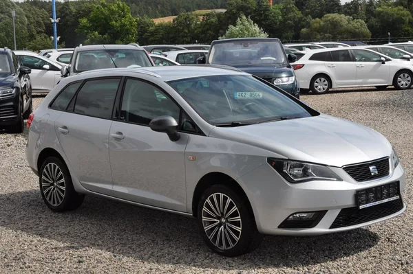 Seat Ibiza 1.2TSi 66kW KOMBI Style CONNEC - foto 2