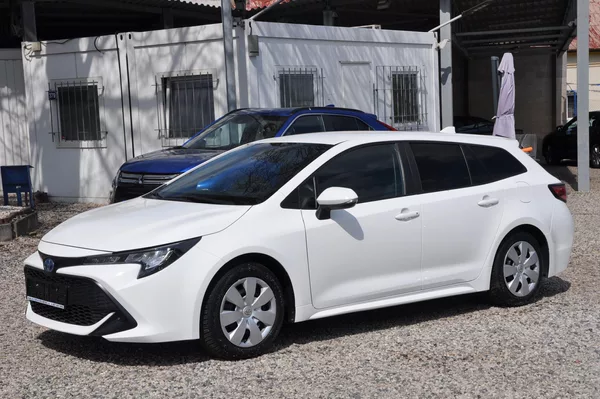 Toyota Corolla 1.8 Hybrid KOMBI LPG