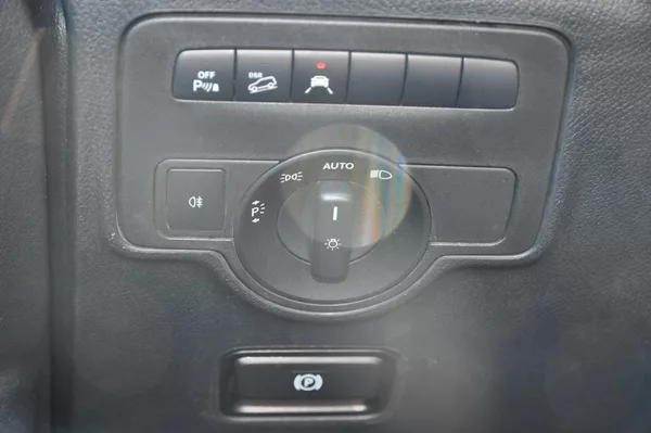 Mercedes-Benz Vito 116CDi L Automat 4x4 - foto 10