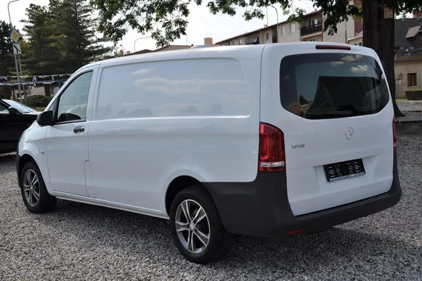 Mercedes-Benz Vito 116CDi L Automat 4x4 - foto 4