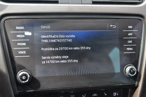 Škoda Octavia III 2.0TSi 140kW 4x4 A/T L+K - foto 18