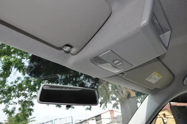 Volkswagen Transporter 2.0TDi 75kW 5.míst - foto 13