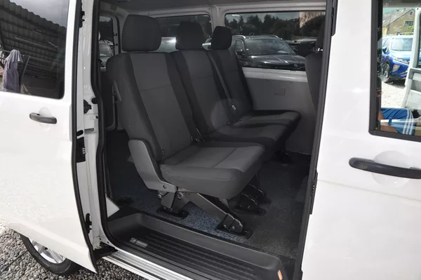 Volkswagen Transporter 2.0TDi 75kW 5.míst - foto 8