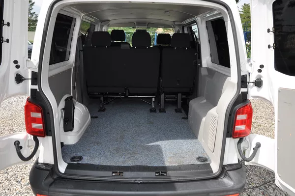 Volkswagen Transporter 2.0TDi 75kW 5.míst - foto 9