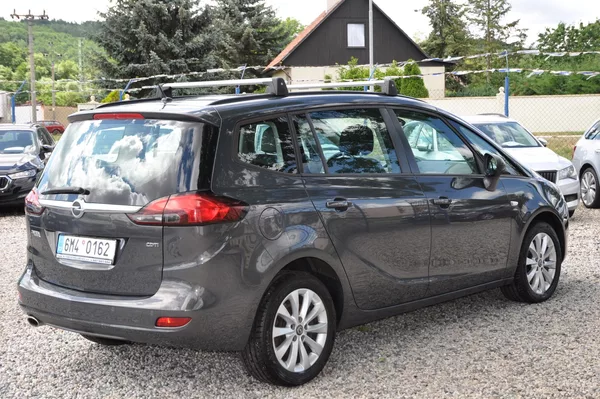 Opel Zafira TOURER 2.0CDTi 121kW Active - foto 3