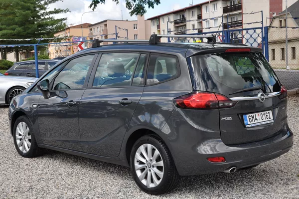 Opel Zafira TOURER 2.0CDTi 121kW Active - foto 4