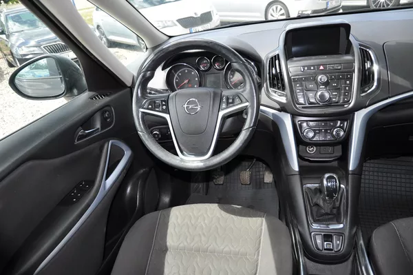 Opel Zafira TOURER 2.0CDTi 121kW Active - foto 5