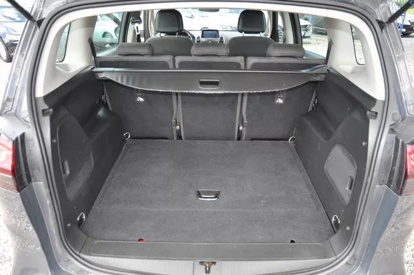 Opel Zafira TOURER 2.0CDTi 121kW Active - foto 8