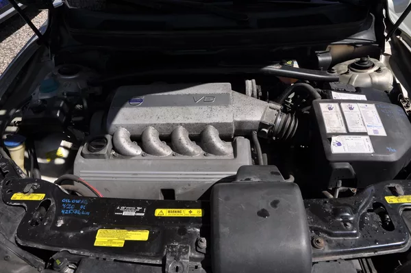 Volvo XC90 4.4i V8 232kW 4x4 A/T - foto 9