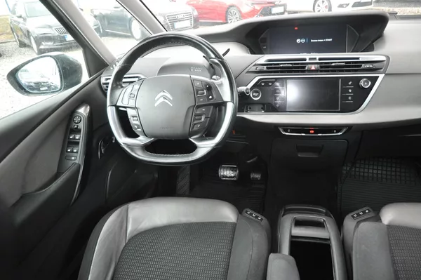 Citroën Grand C4 Picasso 1.6HDi 88kW Exclusive Automat - foto 5