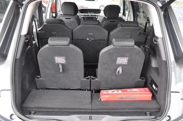 Citroën Grand C4 Picasso 1.6HDi 88kW Exclusive Automat - foto 8