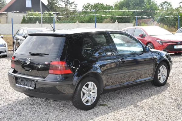 Volkswagen Golf IV 1.9TDi 74kW 3dv. - foto 3