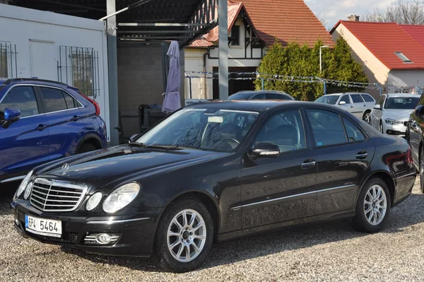 Mercedes-Benz Třídy E E 220CDi 125kW Elegance