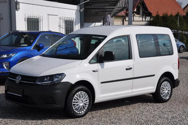 Volkswagen Caddy 1.2TSi 62kW 5.míst
