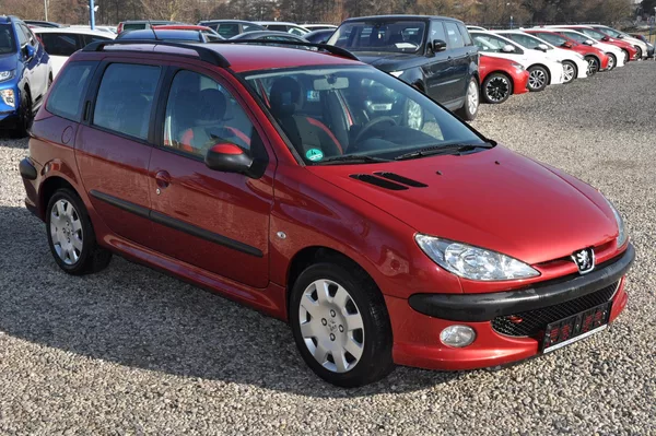 Peugeot 206 SW 1.6HDi 80kW - foto 2