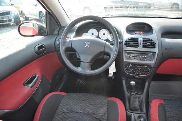 Peugeot 206 SW 1.6HDi 80kW - foto 5