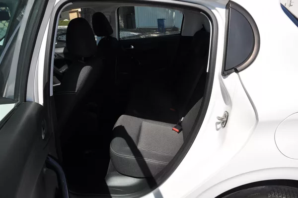 Peugeot 208 1.2i 60kW - foto 7