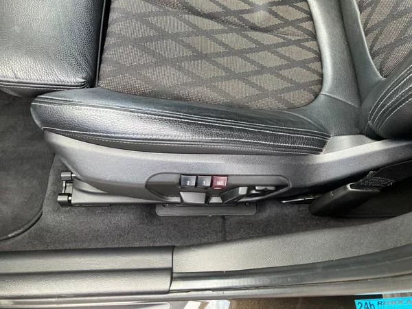 BMW X1 X-DRIVE 2.0d 140kW HEAD-UP,ČR - foto 22