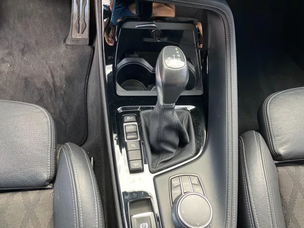 BMW X1 X-DRIVE 2.0d 140kW HEAD-UP,ČR - foto 28