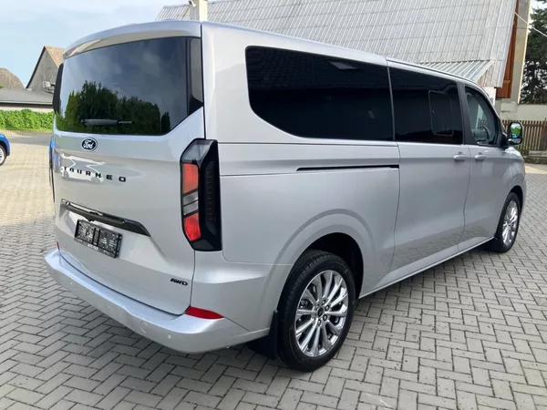Ford Tourneo Custom TITANIUM LONG 8-AT AWD - foto 7