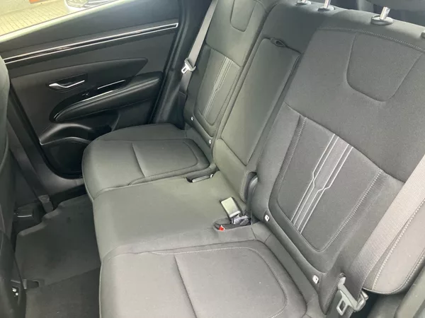 Hyundai Tucson 1.6TGDI 132kW MHEV 4WD AT NAVI - foto 20