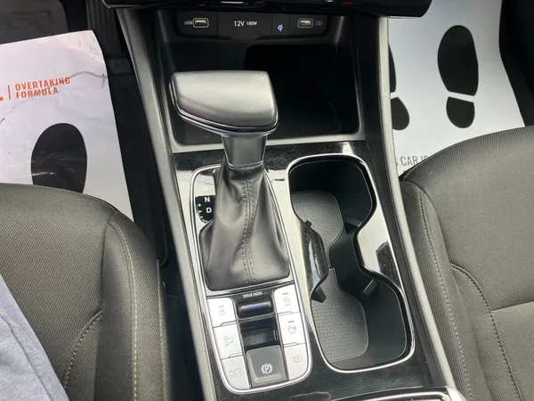 Hyundai Tucson 1.6TGDI 132kW MHEV 4WD AT NAVI - foto 30