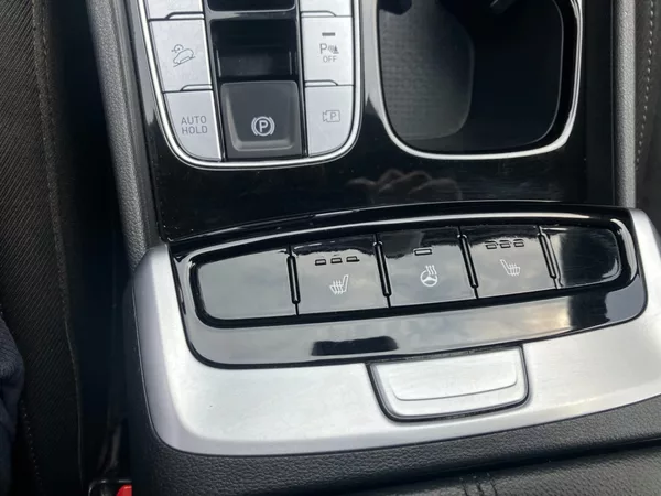 Hyundai Tucson 1.6TGDI 132kW MHEV 4WD AT NAVI - foto 31