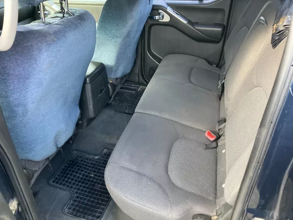 Nissan Navara 2.5DCI 4WD DOUBLE CUB - foto 17