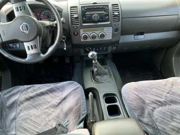 Nissan Navara 2.5DCI 4WD DOUBLE CUB - foto 18