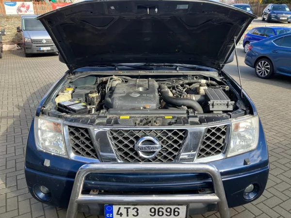 Nissan Navara 2.5DCI 4WD DOUBLE CUB - foto 26
