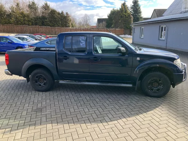 Nissan Navara 2.5DCI 4WD DOUBLE CUB - foto 3