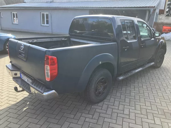 Nissan Navara 2.5DCI 4WD DOUBLE CUB - foto 5