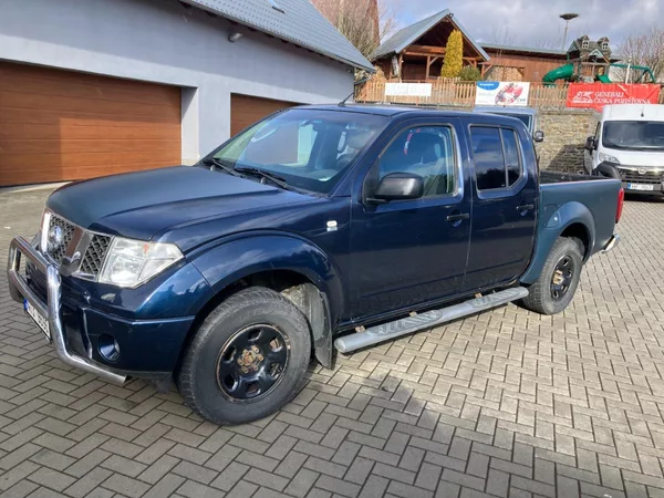 Nissan Navara 2.5DCI 4WD DOUBLE CUB - foto 8